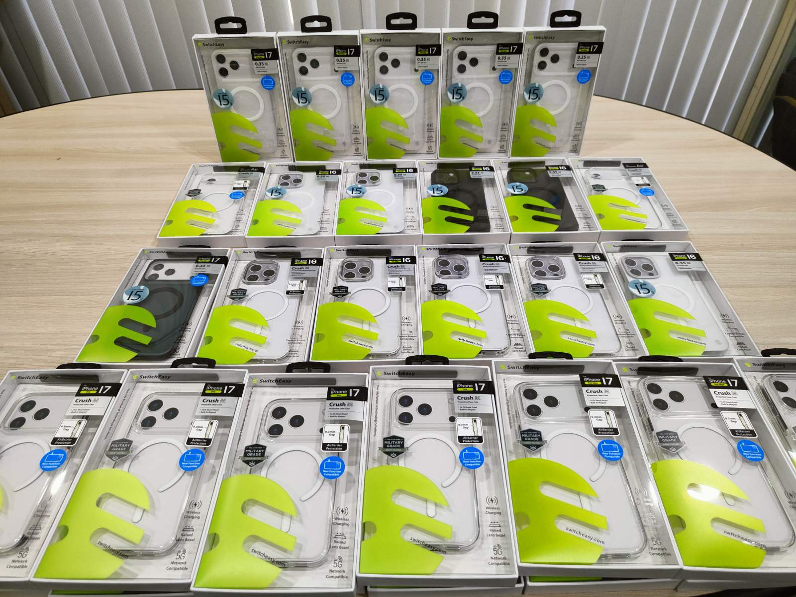 SWITCH EASY 0.35 M ULTRA SLIM CASE FOR IPHONE 16 PRO MAX & 17 PRO MAX