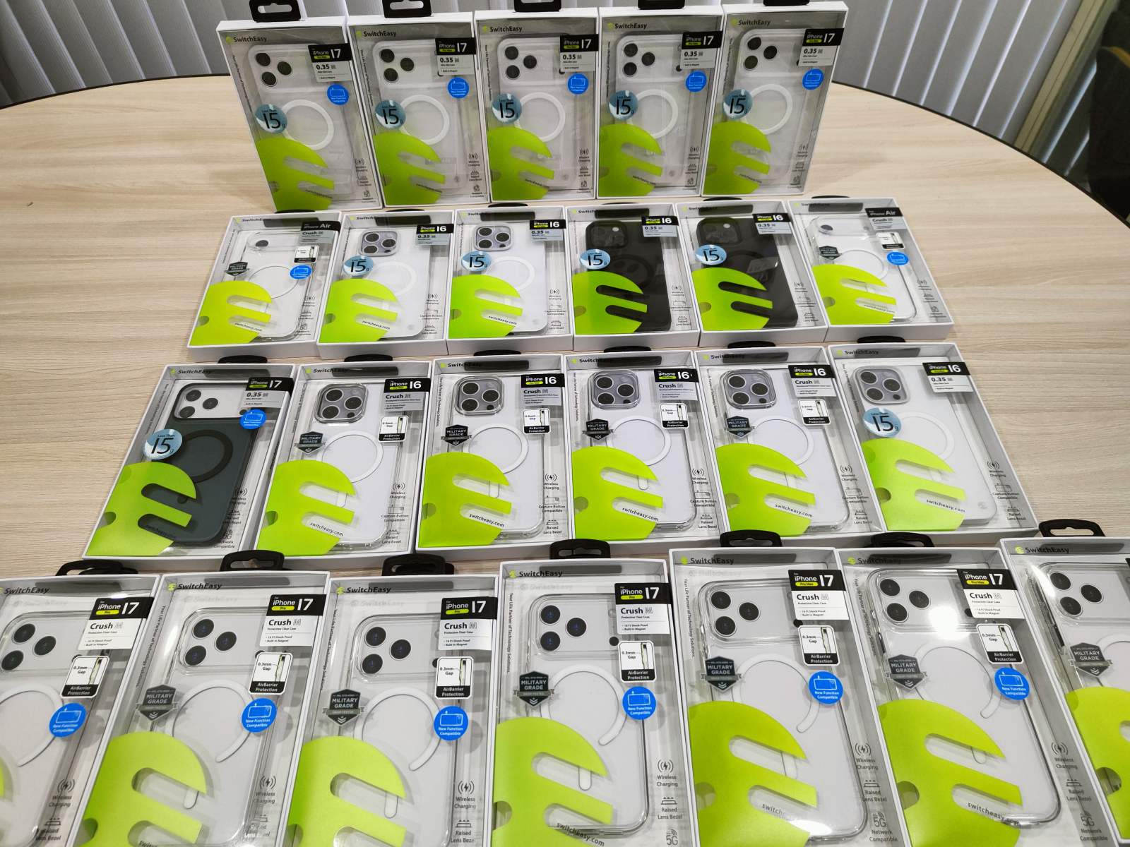 SWITCH EASY 0.35 M ULTRA SLIM CASE FOR IPHONE 16 PRO MAX & 17 PRO MAX